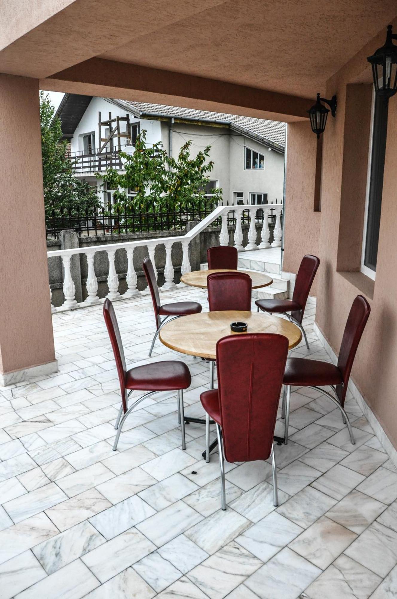 Pensiunea Sangria Blue Arad Exterior foto